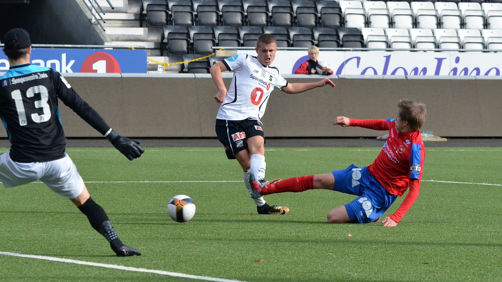 Marius Bustgaard Larsen. Odd 2 - Vard Haugesund okt. -17