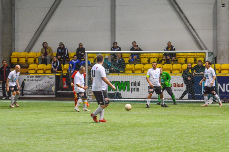 Actionfoto fra gatelagscupen på Lillestrøm