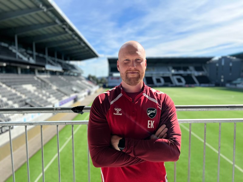 Hoverdtrener Erik Krokvik