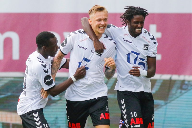 1-0 ved Odds Birk Risa under eliteseriekampen i fotball mellom Odd og Rosenborg på Skagerak Arena.Foto: Tor Erik Schrøder / NTB scanpix