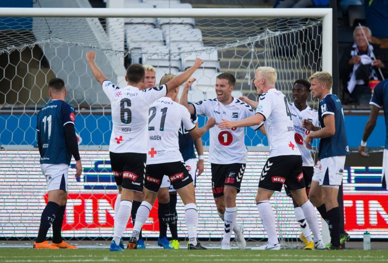 Eliteserien fotball 2018: Odd - Strømsgodset. Espen Ruud scorer for Odd i eliteseriekampen i fotball mellom Odd og Strømsgodset på Skagerak arena.Foto: Trond Reidar Teigen / NTB scanpix