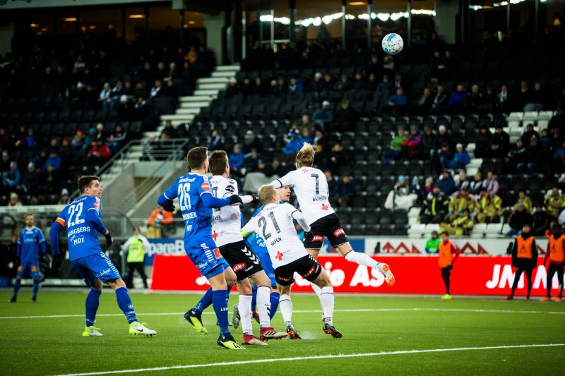 Odd - Tromsø. Martin Broberg scorer for Odd i eliteseriekampen i fotball mellom Odd og Tromsø på Skagerak Arena.Foto: Trond Reidar Teigen / NTB scanpix