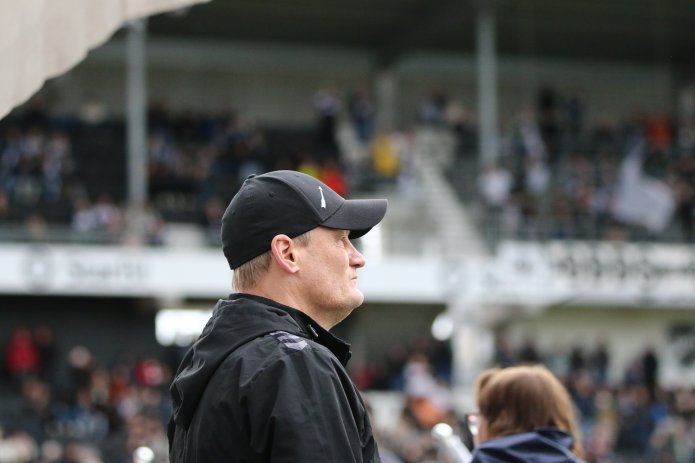 Før kampen med Per: – Vi skal ut med gassen i bånn